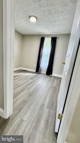 28 TOWNS CT, Rosedale, MD 21237