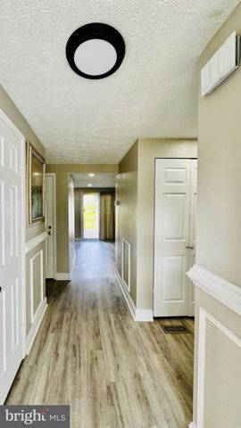 28 TOWNS CT, Rosedale, MD 21237