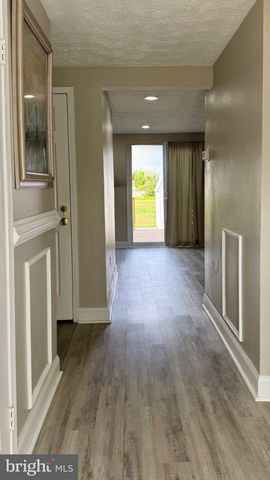 28 TOWNS CT, Rosedale, MD 21237