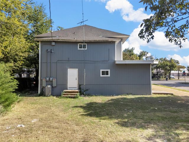 1825 Lyle Avenue, Waco, TX 76708