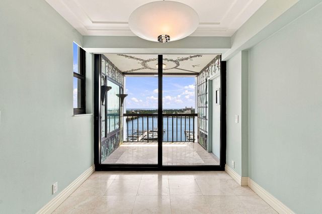 400 N FLAGLER Drive 1701, West Palm Beach, FL 33401