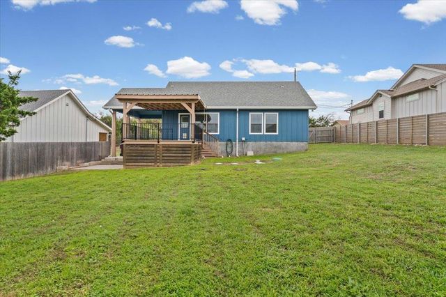 9913 Little Creek CIR, Dripping Springs, TX 78620