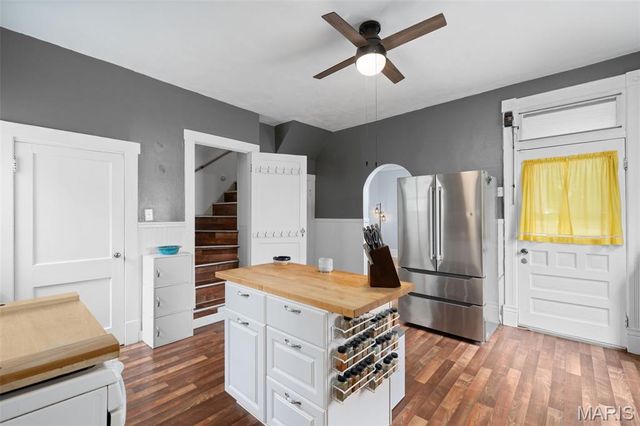 809 Military Road, Unincorporated, MO 63125