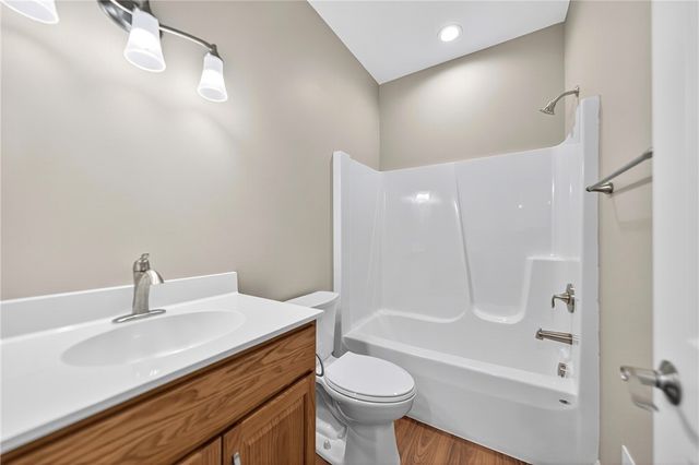 480 Matty, Rostraver, PA 15012