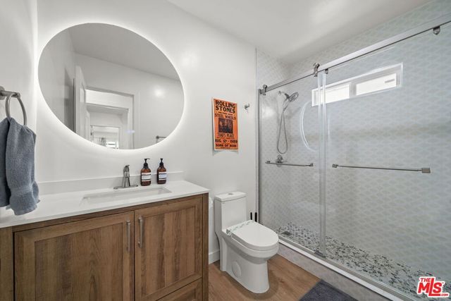 3037 Pacific Avenue, Long Beach, CA 90806