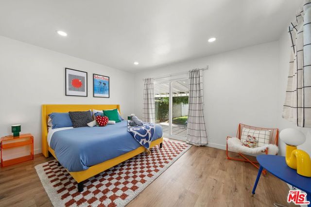 3037 Pacific Avenue, Long Beach, CA 90806
