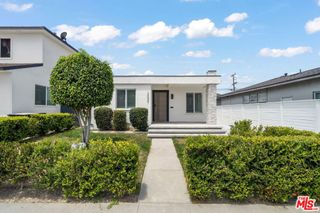 3037 Pacific Avenue, Long Beach, CA 90806