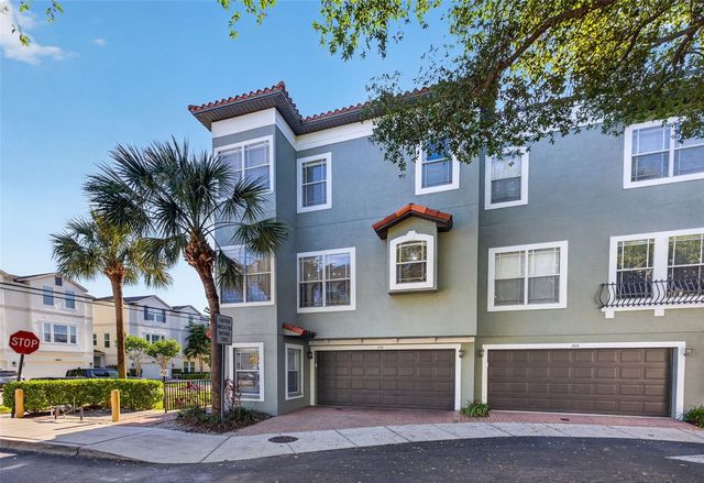 204 ROCK GARDEN PLACE 1, Tampa, FL 33609