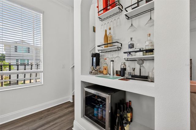 204 ROCK GARDEN PLACE 1, Tampa, FL 33609