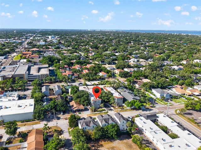 204 ROCK GARDEN PLACE 1, Tampa, FL 33609