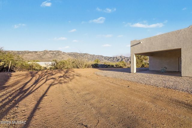 4601 E Magoo Road, Tucson, AZ 85739