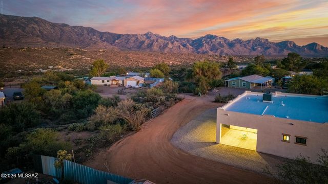 4601 E Magoo Road, Tucson, AZ 85739