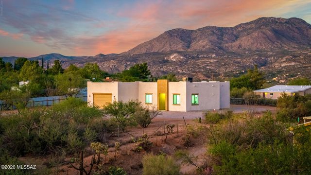 4601 E Magoo Road, Tucson, AZ 85739