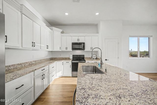 4601 E Magoo Road, Tucson, AZ 85739