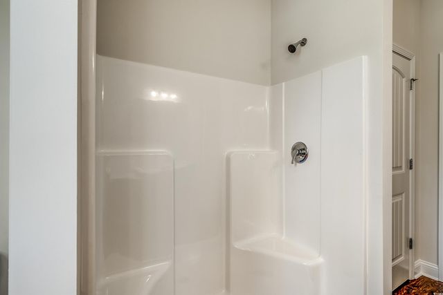 105 Double Pond Dr, Georgetown, SC 29440