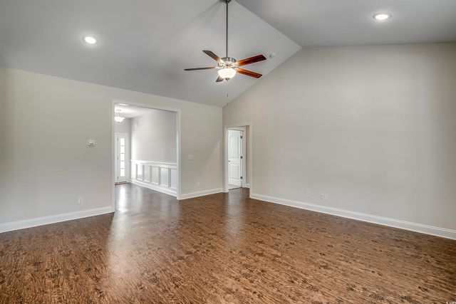 105 Double Pond Dr, Georgetown, SC 29440