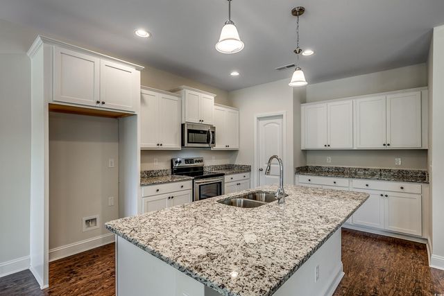105 Double Pond Dr, Georgetown, SC 29440