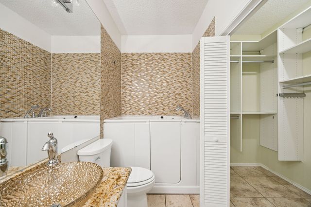 5310 Keller Springs Road 612, Dallas, TX 75248