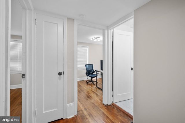 2203 LIBERATOR ST, Levittown, PA 19057