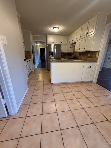 3407 Ruidoso Drive, Arlington, TX 76017
