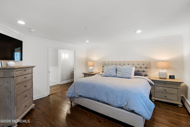 8 Evergreen Drive, Rumson, NJ 07760