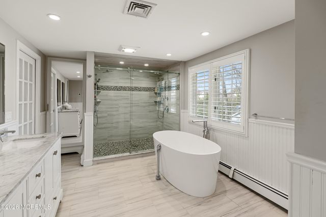 8 Evergreen Drive, Rumson, NJ 07760