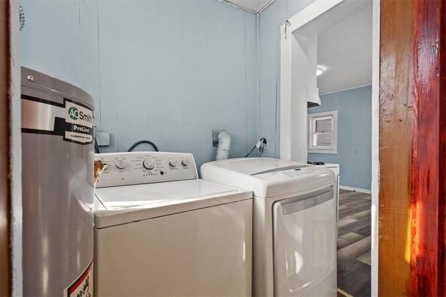 403 S Ash Street, Ottawa, KS 66067