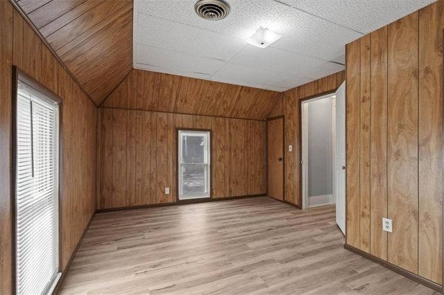 403 S Ash Street, Ottawa, KS 66067