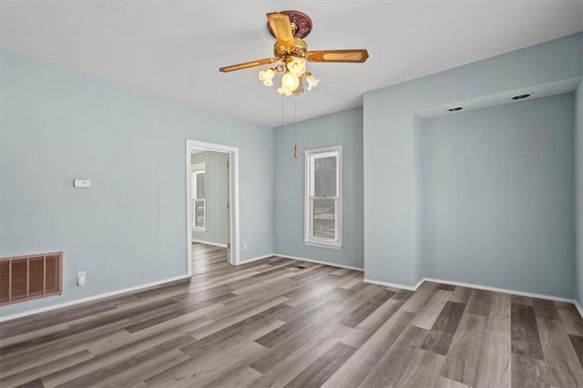 403 S Ash Street, Ottawa, KS 66067