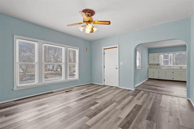 403 S Ash Street, Ottawa, KS 66067