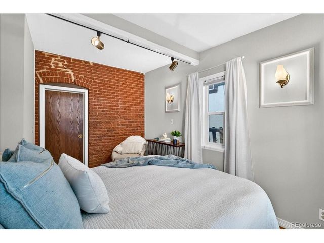 2459 N Clarkson St, Denver, CO 80205