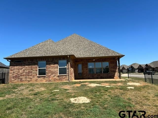 344 Kingdom Blvd, Lindale, TX 75771