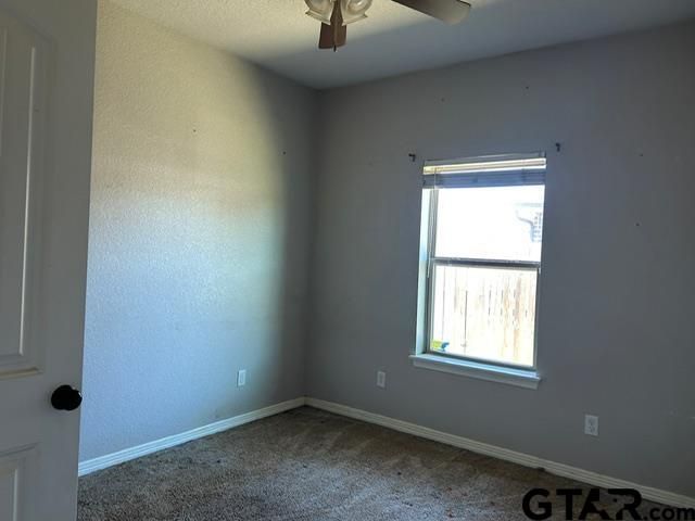 344 Kingdom Blvd, Lindale, TX 75771