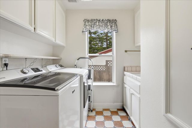 40484 Goldside Drive, Oakhurst, CA 93644