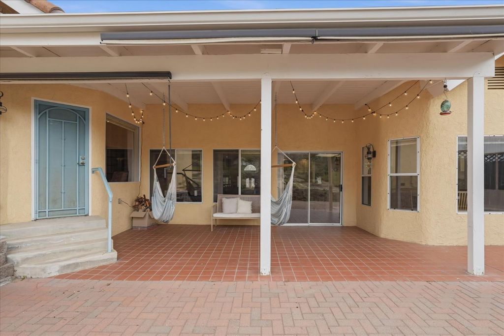 Image 43 of property listing at 40484 Goldside Drive, Oakhurst, CA 93644