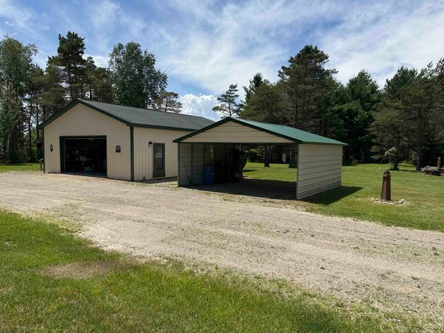85 Busch Lane, Tawas City, MI 48763