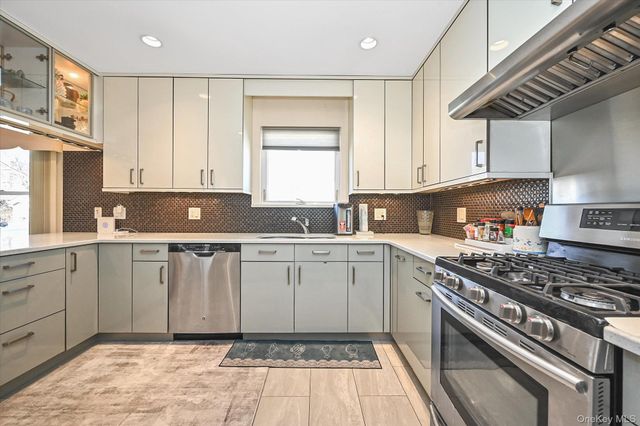 163-29 16th Avenue, Whitestone, NY 11357