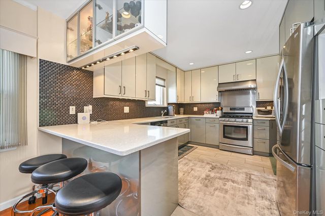 163-29 16th Avenue, Whitestone, NY 11357