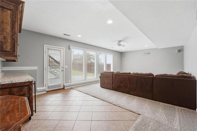 2328 SW River Spring Road, Lee's Summit, MO 64082