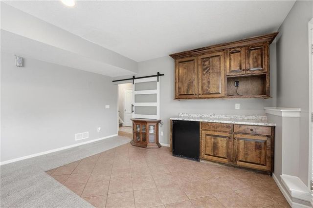 2328 SW River Spring Road, Lee's Summit, MO 64082