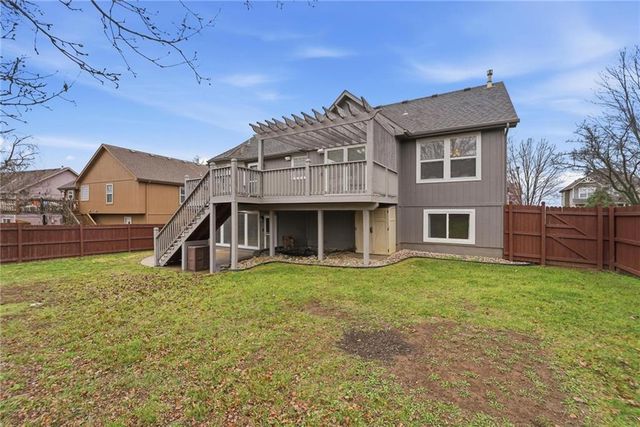 2328 SW River Spring Road, Lee's Summit, MO 64082