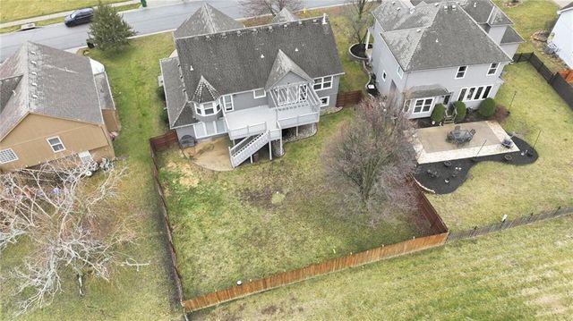 2328 SW River Spring Road, Lee's Summit, MO 64082