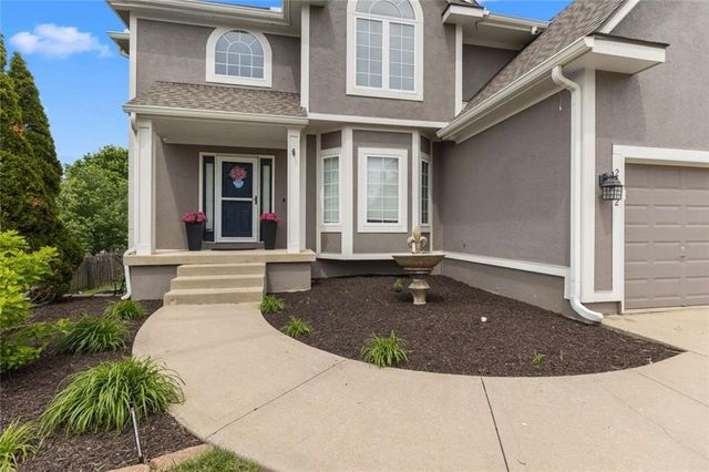 2312 SW Westminster Drive, Lee's Summit, MO 64082