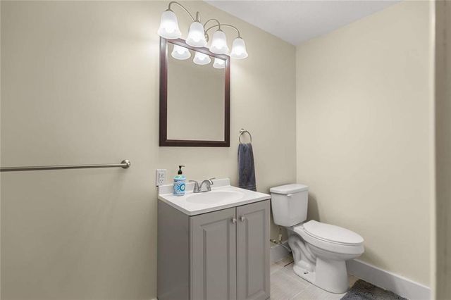 2312 SW Westminster Drive, Lee's Summit, MO 64082
