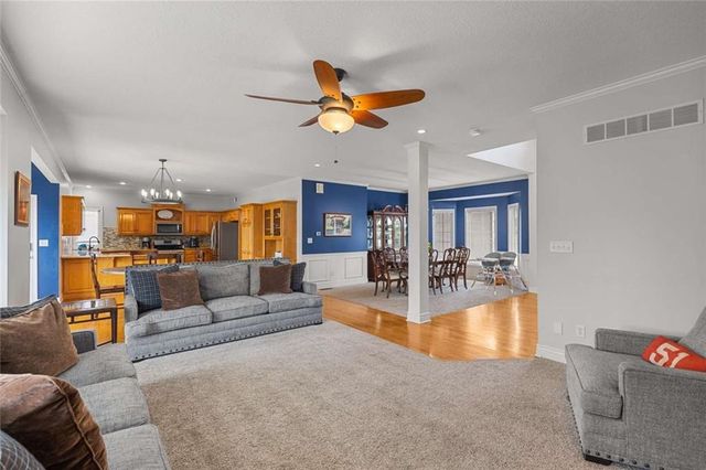 2312 SW Westminster Drive, Lee's Summit, MO 64082