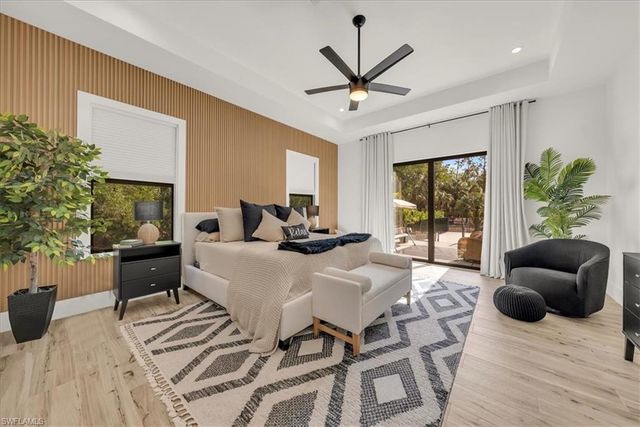 4186 3rd AVE NW, Naples, FL 34119