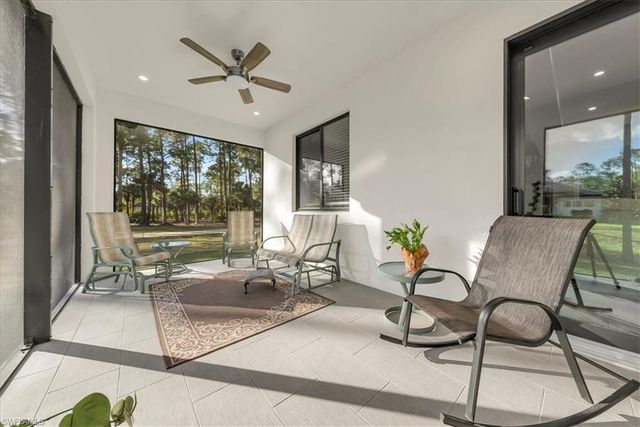 4186 3rd AVE NW, Naples, FL 34119