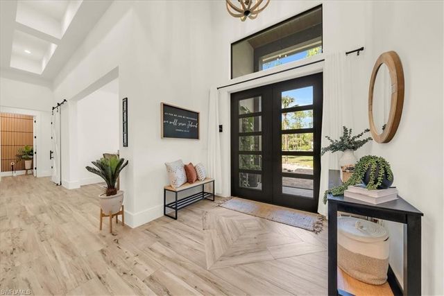 4186 3rd AVE NW, Naples, FL 34119