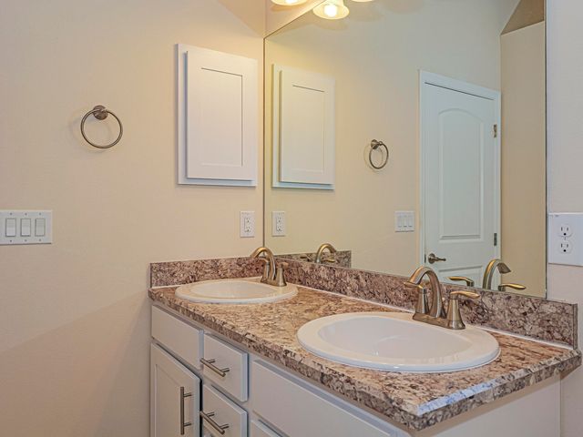 261 Midvale Terrace, Sebastian, FL 32958