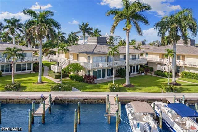 1215 Edington PL J3, Marco Island, FL 34145